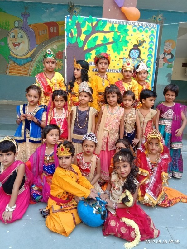 Traditional Dress & Festival Festivities